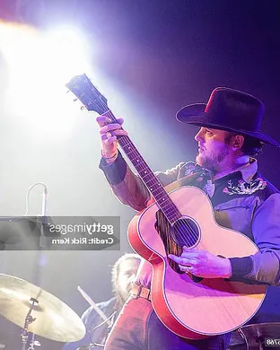 Paul Cauthen Newport